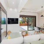 ヴィラ Casa Napais Earth Retreat