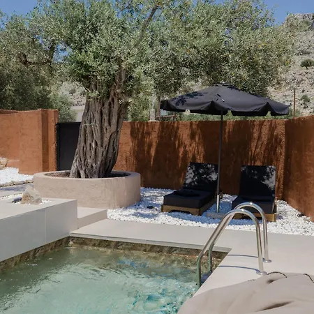 Casa Napais Earth Retreat