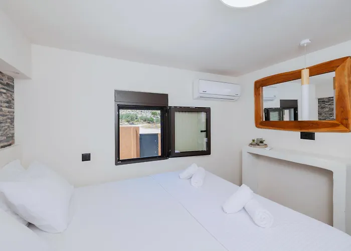 Casa Napais Earth Retreat * Archangelos (Rhodes)