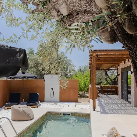 Βίλα Casa Napais Earth Retreat