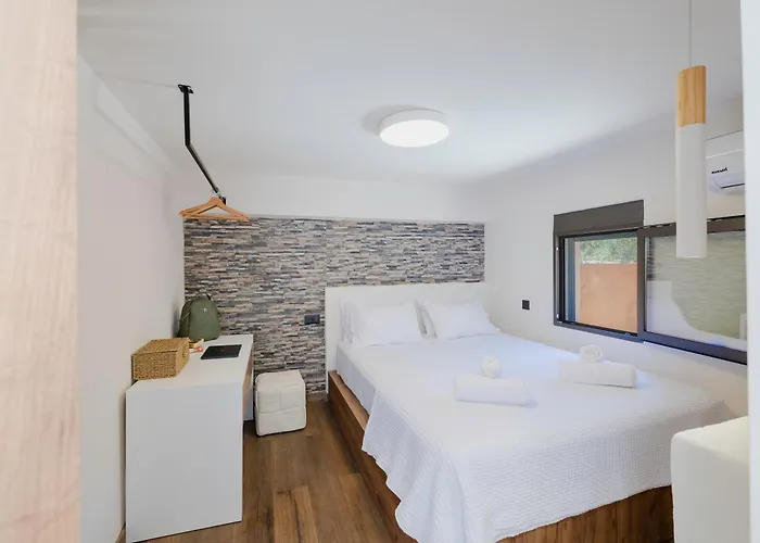 Casa Napais Earth Retreat *